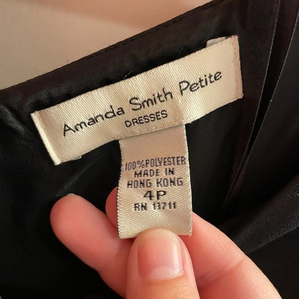 Ladies v neck black dress. EUC - Picture 3 of 5